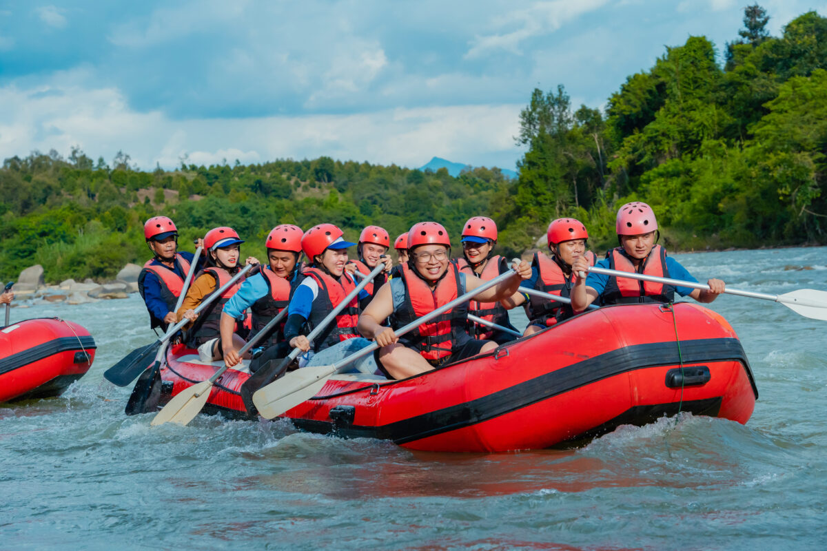 TEAM BUILDING CÔNG TY PHÚC THỊNH LAND